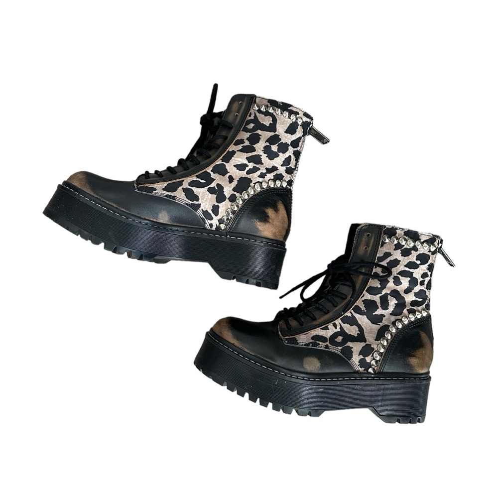 Steve Madden Leather Leopard Studded Moto Combat Boots EUC - Picture 5 of 16